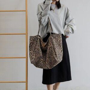 Leopard print casual shopping bag